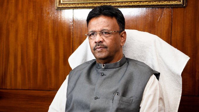Kolkata Mayor Firhad Hakim Exits Key WhatsApp Groups Amid Political Churn