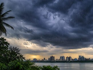 Monsoon on Track for Bengal as Heavy Rain Alert Issued for North Bengal, Heat to Intensify in South